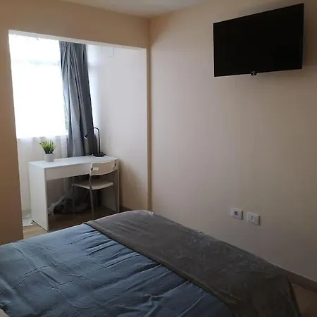 Апартаменты Piso Completo Grande 6 Habitaciones, 13 Plazas *