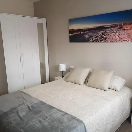 Lägenhet Piso Completo Grande 6 Habitaciones, 13 Plazas *