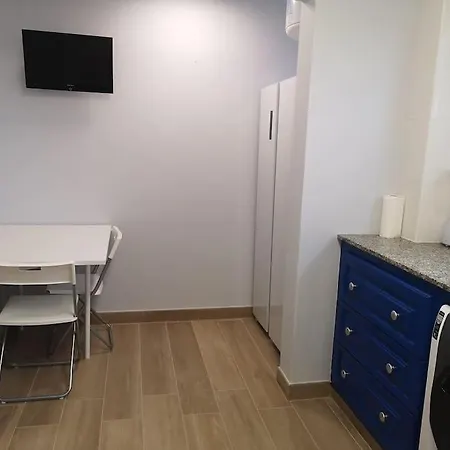 Piso Completo Grande 6 Habitaciones, 13 Plazas Apartment *
